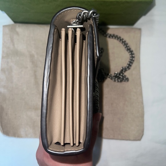 Gucci Dionysus GG Supreme Chain Wallet - Picture 6 of 6